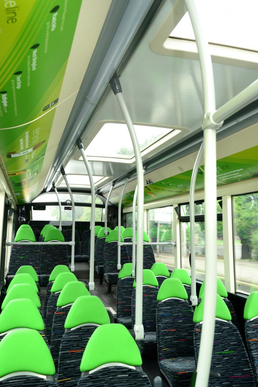 Интерьер Alexander Dennis Enviro200 2015 года  (фото 16 из 39)